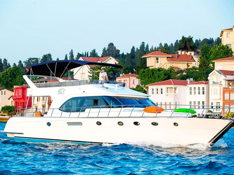 private yacht istanbul